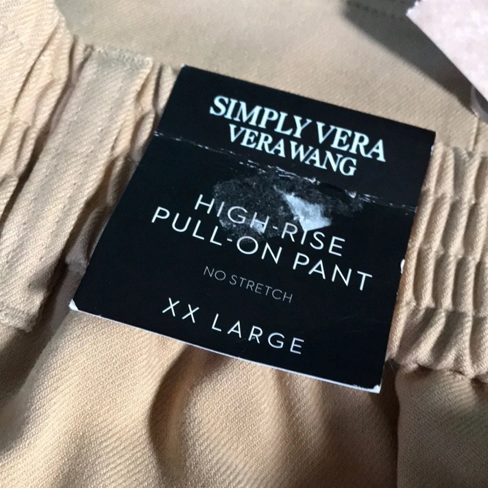 Simply‎ Vera Vera Wang Women's Beige Cargo Pants - Picture 8 of 8